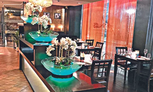 Starstruck Bars & Restaurants Starstruck Bars & Restaurants