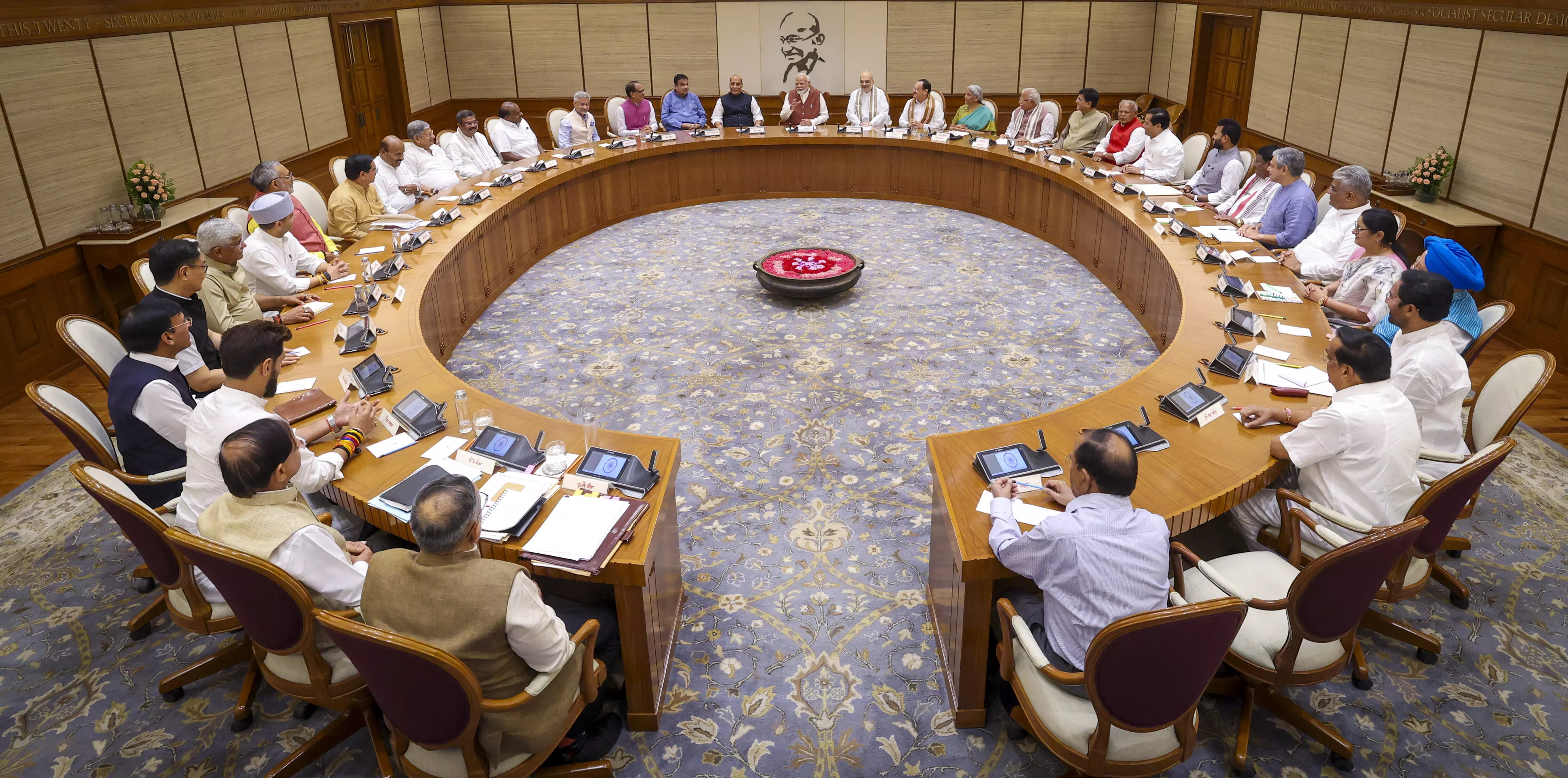 DC Edit | New Cabinet: It’s more continuity than change DC Edit | New Cabinet: It’s more continuity than change