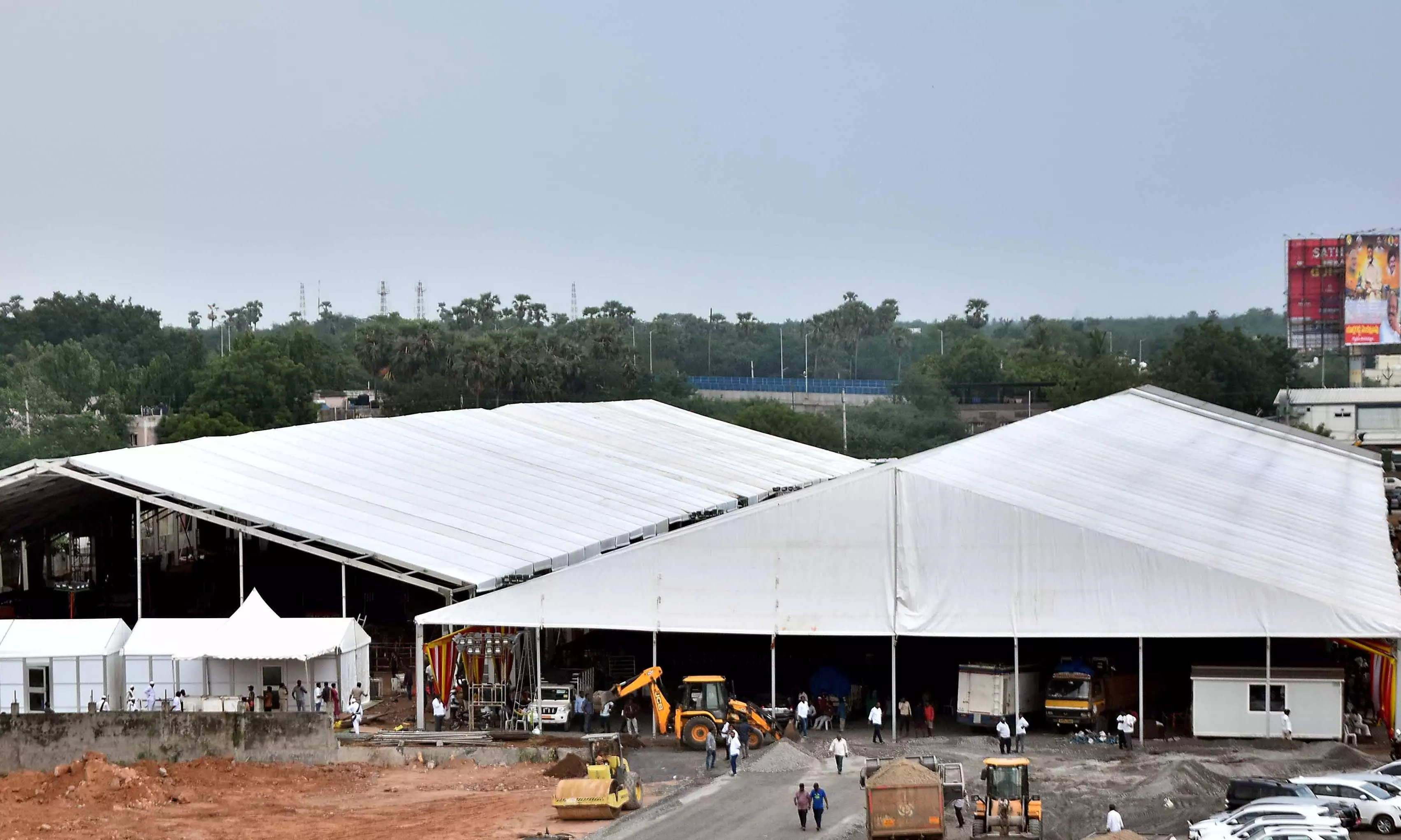 Hectic Efforts On for Naidus Swearing-In Event Tomorrow Hectic Efforts On for Naidus Swearing-In Event Tomorrow