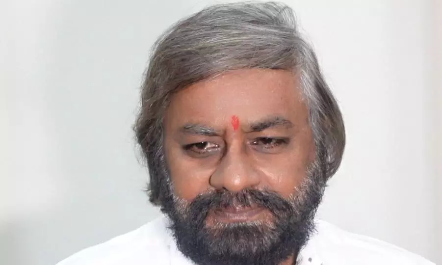 Karnataka Forest and Ecology Minister Dismisses Concerns Over State Guarantee Schemes