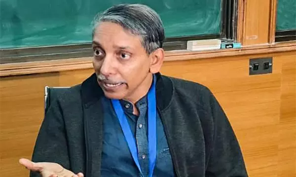 Indian Universities to admit students twice a year: UGC chairman Indian Universities to admit students twice a year: UGC chairman