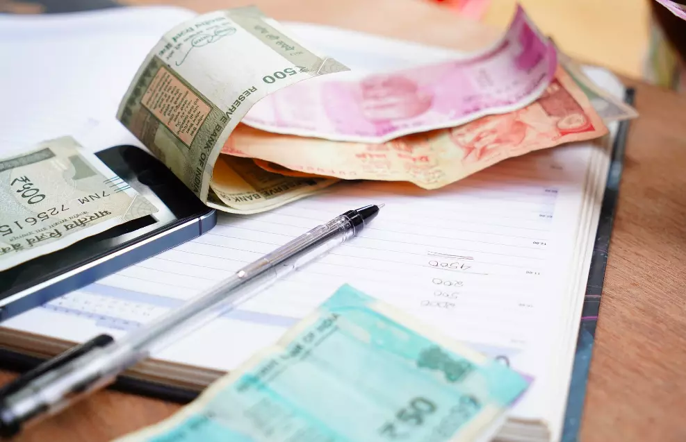 Real wages to grow 3.5 pc in FY24, 6.5 pc in FY25