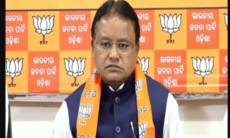 Tribal stalwart Mohan Majhi,52, is new Chief Minister of Odisha