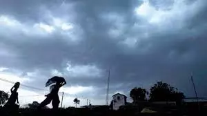 AP: IMD warns of heavy rainfall in Andhra, Yanam AP: IMD warns of heavy rainfall in Andhra, Yanam