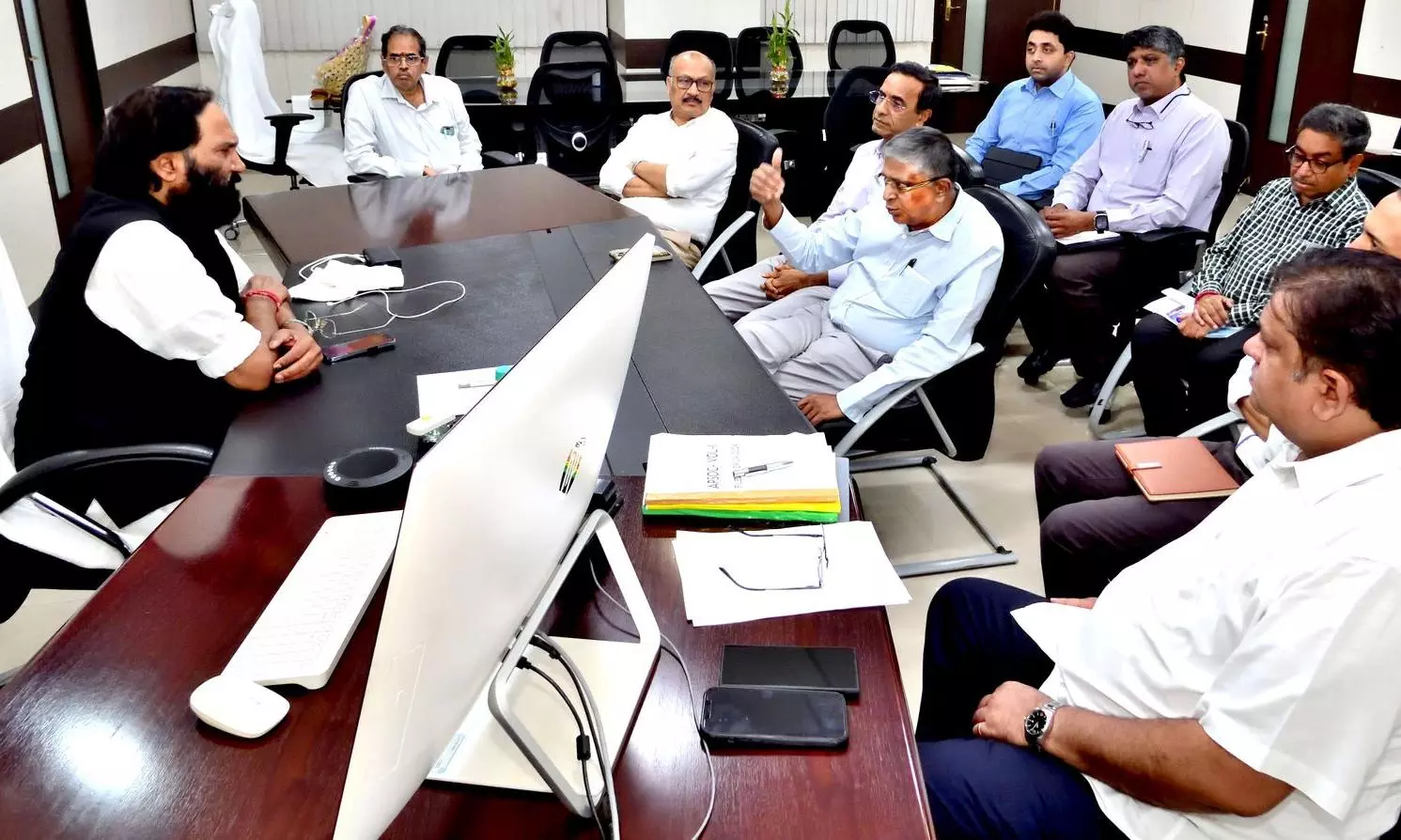 Telangana Won’t Hand Over Srisailam and Sagar Projects to River Board, Says Uttam