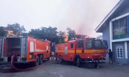 Abandoned house of Manipur’s first IAS officer and two trucks set on fire Abandoned house of Manipur’s first IAS officer and two trucks set on fire