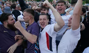 Jude Bellinghams goal secures England a 1-0 win against Serbia at Euro 2024 after fans clash
