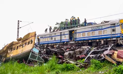 DC Edit | Negligence of safety rules led to WB train accident