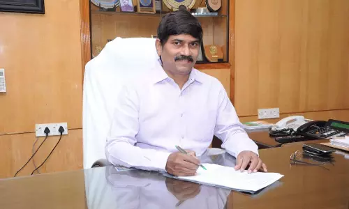 Andhra University registrar under pressure to resign, claims YSRC