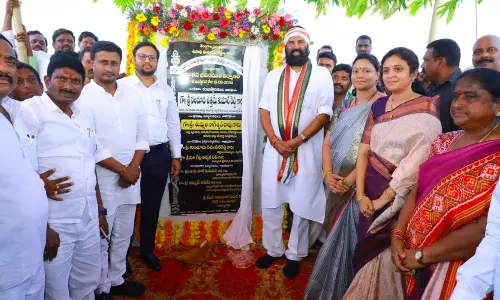 BRS Govt Lacked Sincerity to Create Jobs: Uttam