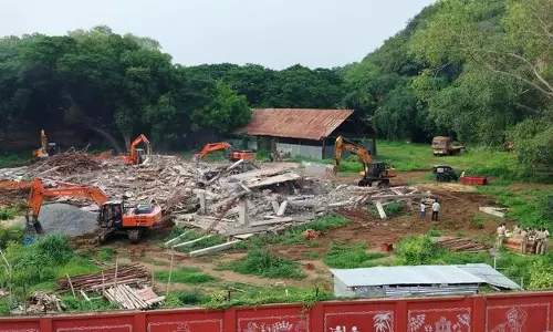 TD clarifies on YSRCs under construction central party office demolition