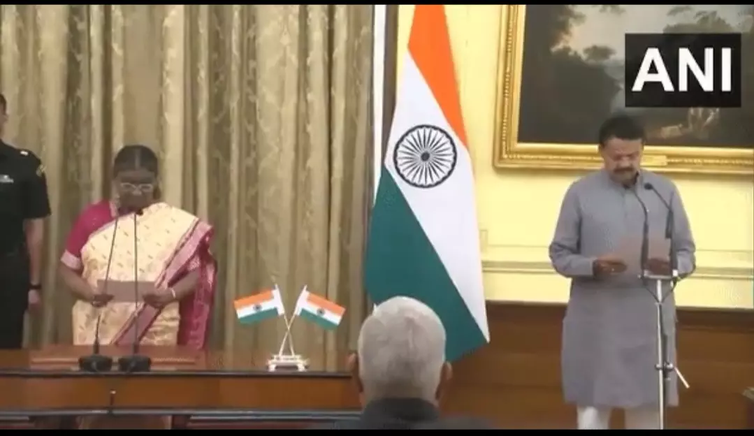 Mahtab takes oath as pro-tem speaker of new Lok Sabha