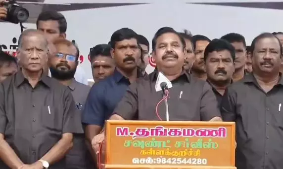 BJP Meets Tamil Nadu Governor, AIADMK to Meet on Tuesday BJP Meets Tamil Nadu Governor, AIADMK to Meet on Tuesday