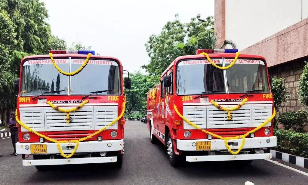 VPA Hires Two Special Fire Tenders VPA Hires Two Special Fire Tenders