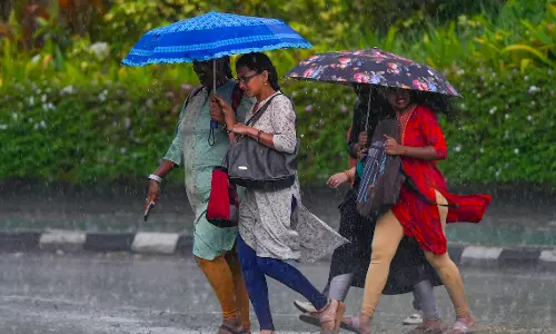 Red Alert: Schools Closed as Coastal Karnataka Prepares for Severe Weather Red Alert: Schools Closed as Coastal Karnataka Prepares for Severe Weather