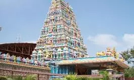 Gurukul teacher aspirants beg in front of Pedamma temple