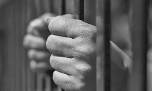 Telangana: Man Arrested for Impersonating Officer, Seeking Rs.3 Crore Telangana: Man Arrested for Impersonating Officer, Seeking Rs.3 Crore