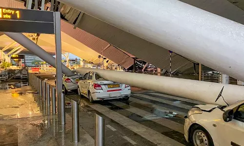 Hyd-Delhi flights cancelled as Delhi airport’s roof portion collapsed