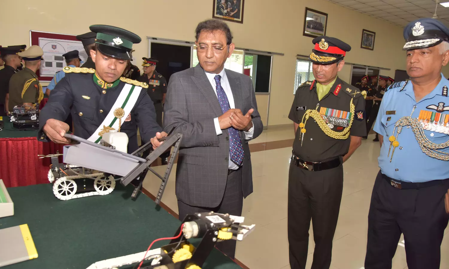 Lt. Gen. Neeraj Varshney Urges Technology Embrace at MCEME Convocation