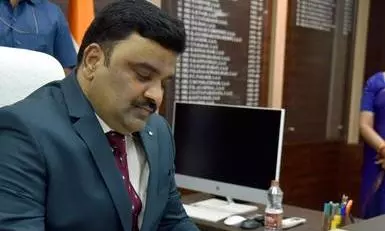 Prioritising epidemic management: Kurnool collector takes action Prioritising epidemic management: Kurnool collector takes action
