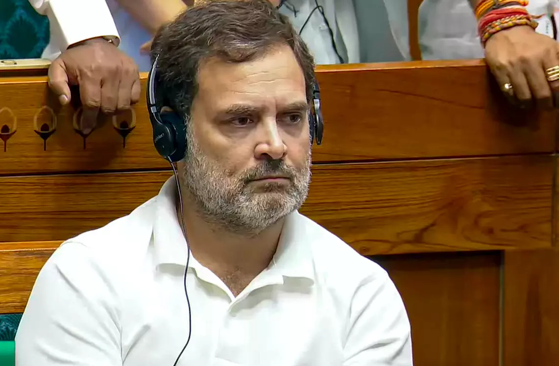 Rahul did not insult Hindutva: Uddhav backs Congress leader amid row