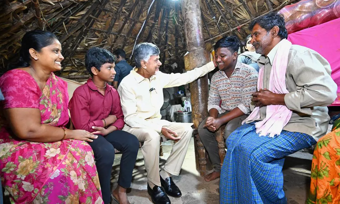 Andhra Pradesh: CM Naidu enquires about details of beneficiary’s family