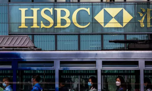 Indias Services Sector Booms in June Fueled by Record Export Surge