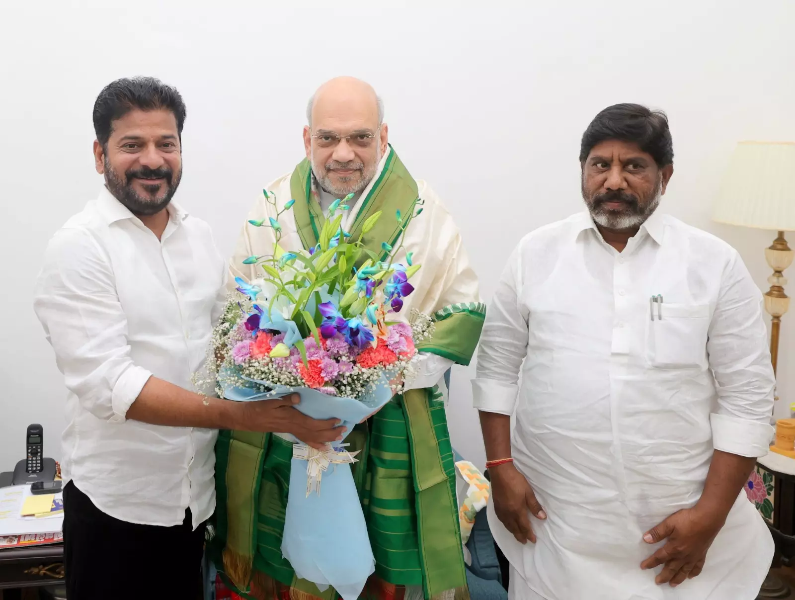 Telangana CM Revanth, Deputy CM Bhatti Meet Amit Shah Telangana CM Revanth, Deputy CM Bhatti Meet Amit Shah