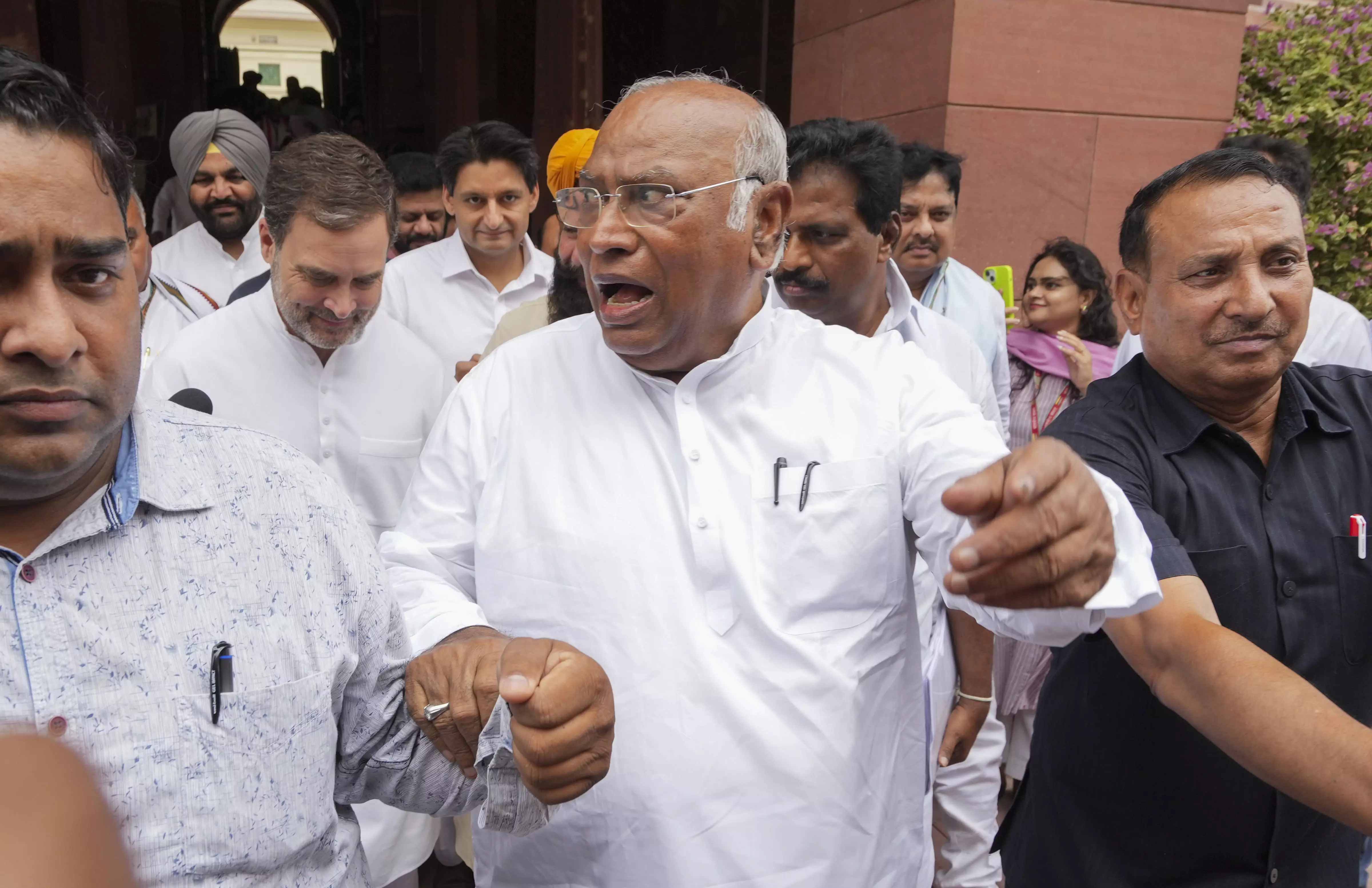 Conduct NEET-UG again in transparent manner: Kharge Conduct NEET-UG again in transparent manner: Kharge