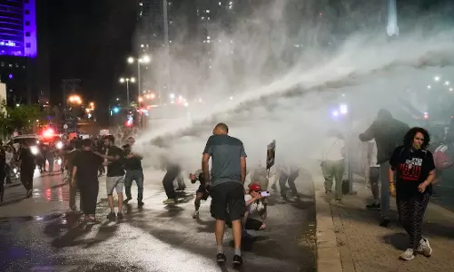 Hamas Agrees to US-Backed Phased Cease-Fire Deal Hamas Agrees to US-Backed Phased Cease-Fire Deal