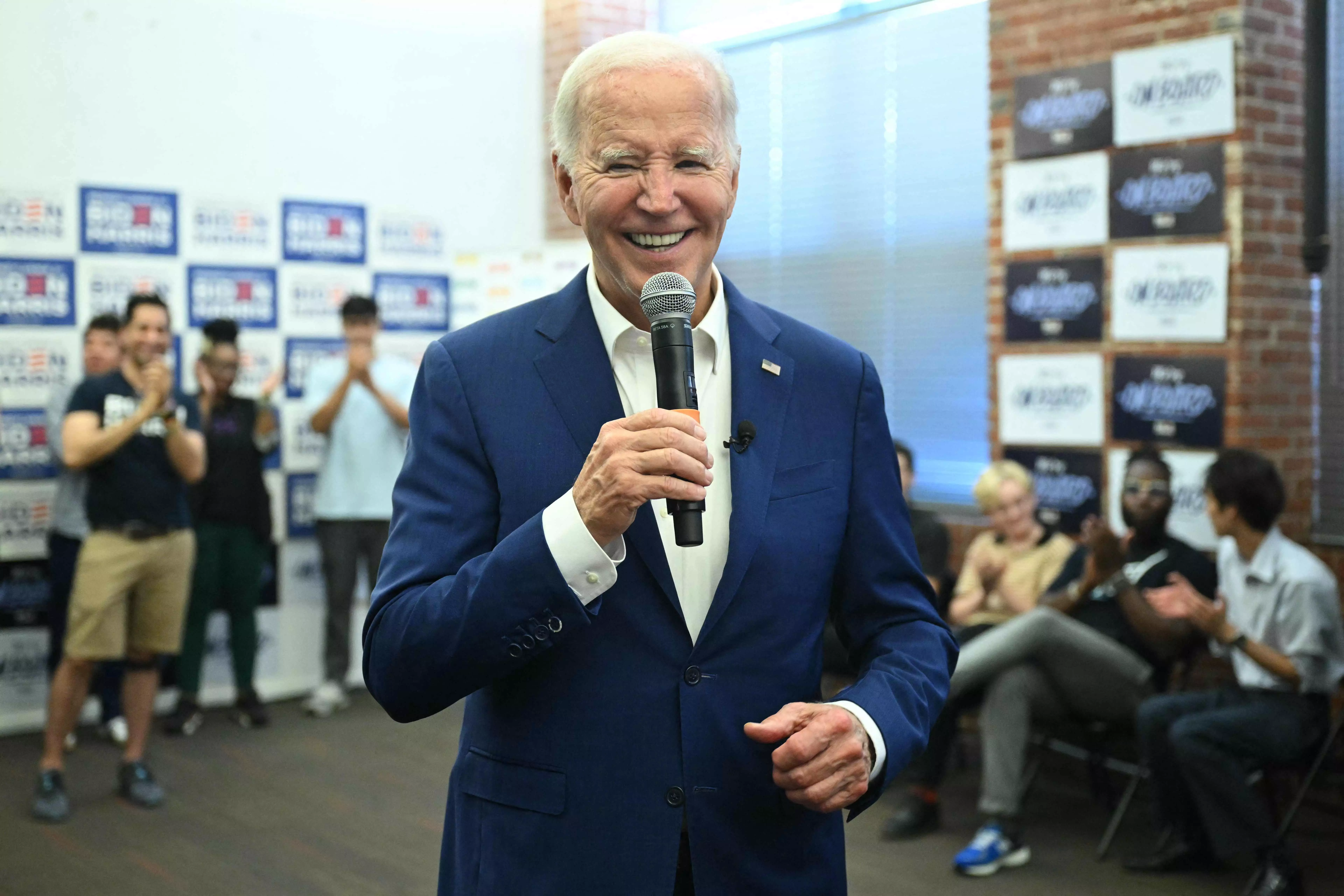 Democratic lawmakers want Biden to step down from US presidential race Democratic lawmakers want Biden to step down from US presidential race