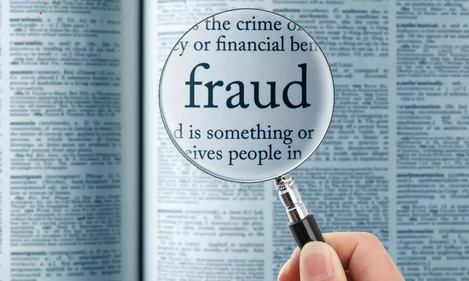 Fraudsters Con Former MLA of Rs 48.50 Lakh Fraudsters Con Former MLA of Rs 48.50 Lakh