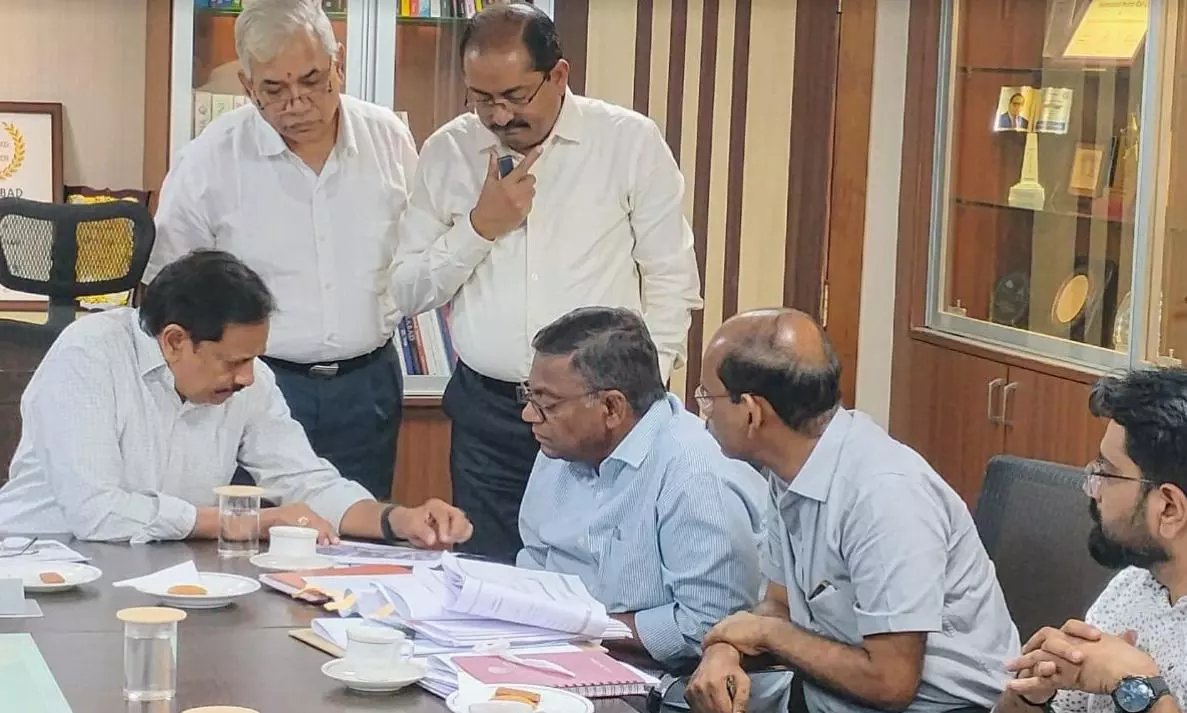 Hyderabad: Engineers Take Stock of Challenges Ahead of Metro Corridors Hyderabad: Engineers Take Stock of Challenges Ahead of Metro Corridors