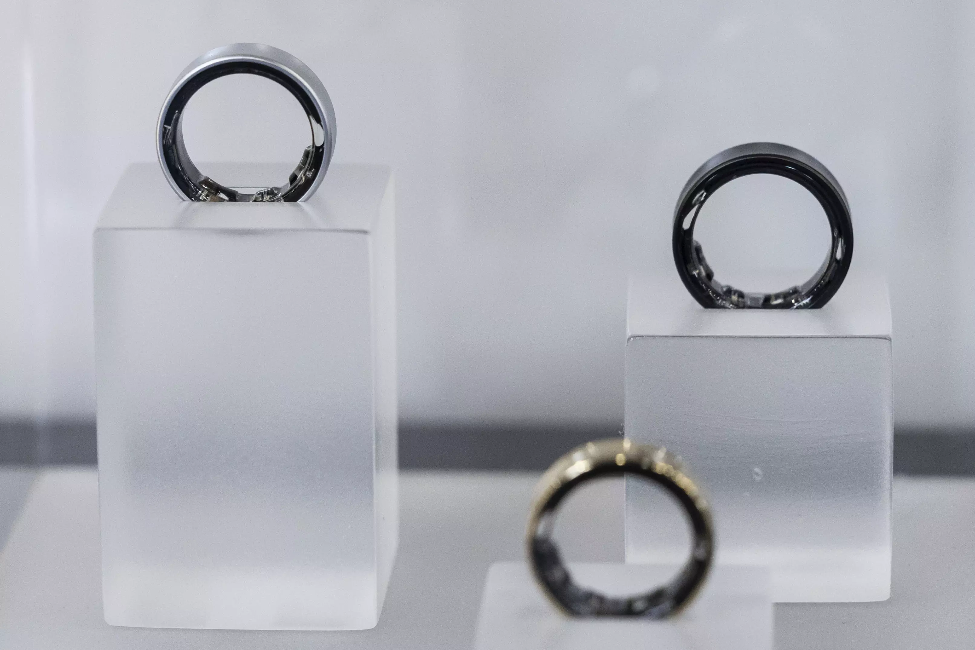 Samsung Brings Techs Latest Fashion to Wearable Technology With AI Twists in New Watch, Ring Samsung Brings Techs Latest Fashion to Wearable Technology With AI Twists in New Watch, Ring