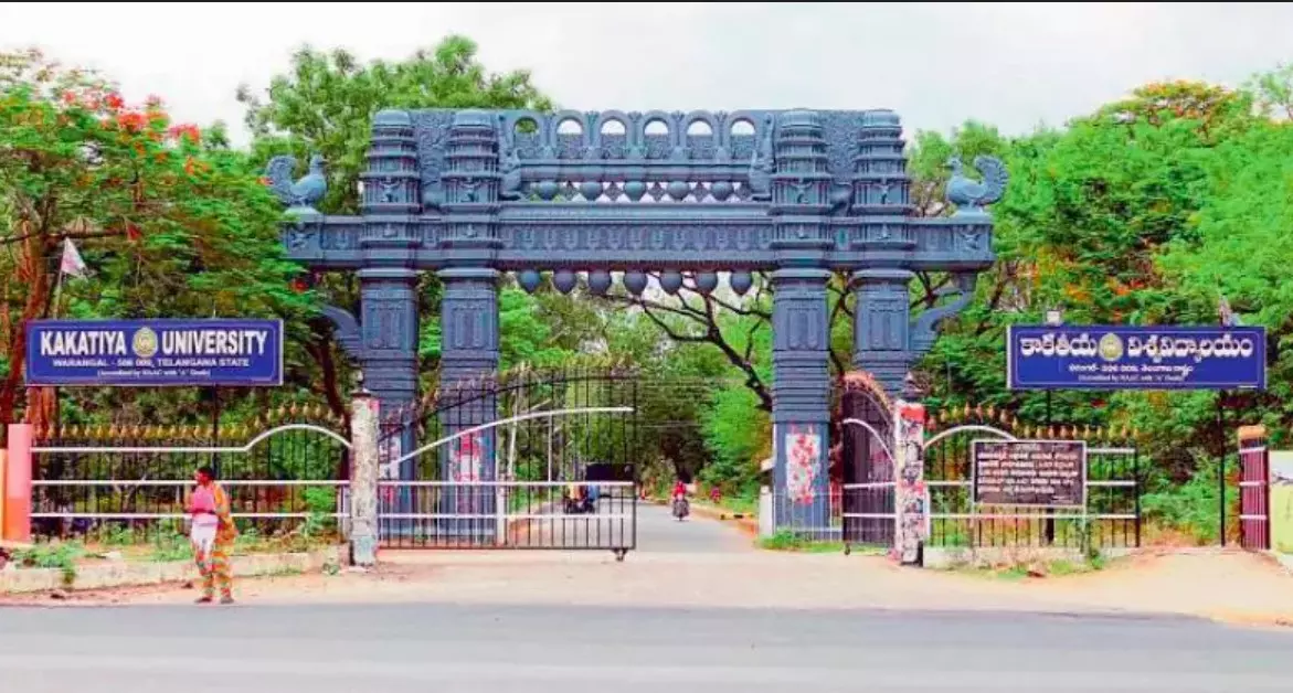 Kakatiya University Students Protest Negligence After Hostel Roof Collapse Kakatiya University Students Protest Negligence After Hostel Roof Collapse