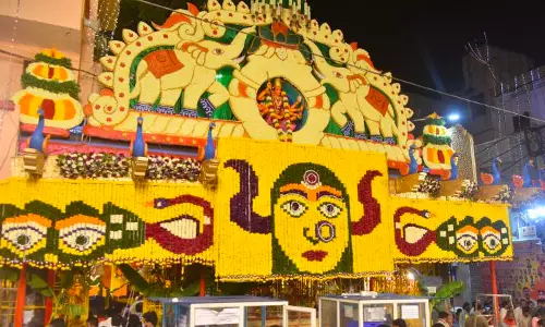Telangana: Lal Darwaja Mahankali Temple to hold 116th Bonalu