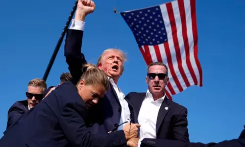 Donald Trumps Shooter Dead