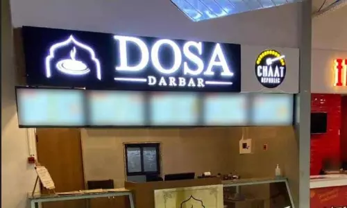 Food team inspects cockroach infested Dosa Darbar