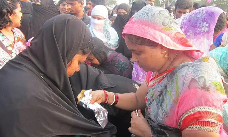 Nellores Bara Shaheed Dargah all set for Rottela Panduga Nellores Bara Shaheed Dargah all set for Rottela Panduga