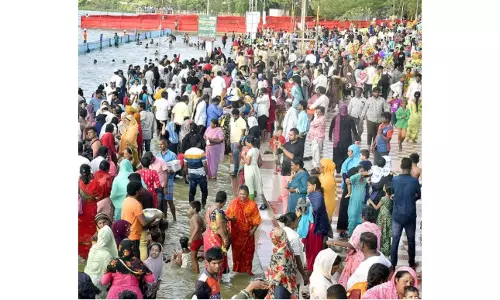Andhra Pradesh: State festival ‘Rottela Panduga’ begins in Nellore