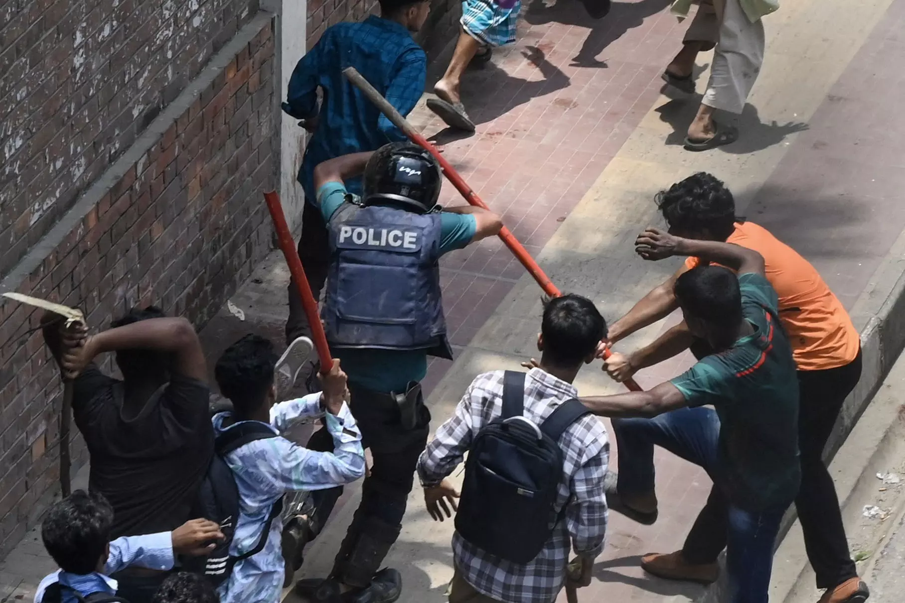 Student protesters vow complete shutdown in Bangladesh as violence continues Student protesters vow complete shutdown in Bangladesh as violence continues