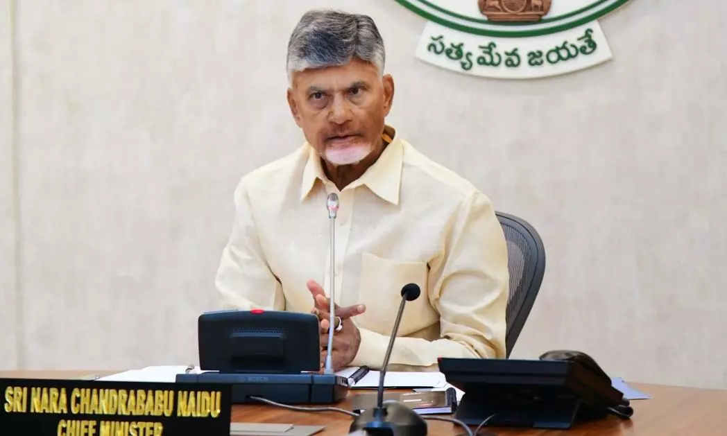 Andhra Pradesh CM Naidu reviews floods situation, asks officials to save lives and property Andhra Pradesh CM Naidu reviews floods situation, asks officials to save lives and property