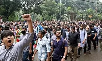 Bangladesh security forces fire bullets and sound grenades as protests over government jobs escalate