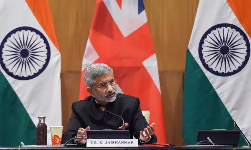 Jaishankar Discusses Bilateral Ties with Ukraine’s Kuleba Post Modi’s Moscow Visit