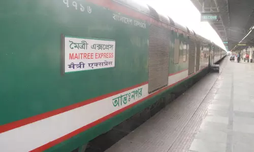 Kolkata-Dhaka Maitree Express Halted amid Bangladesh Unrest