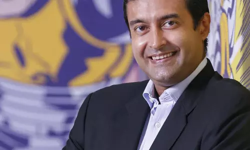 Iron Man Writers Mark Fergus, Hawk Ostby Return to Superheroes