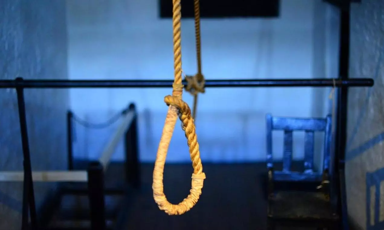Newlywed commits suicide; her mother-in-law takes poison
