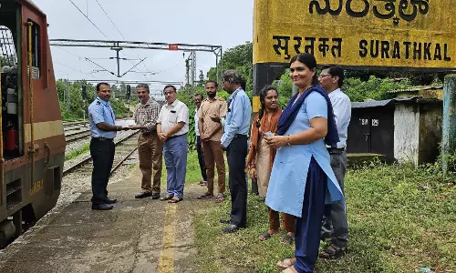 Quick Action by Matsyagandha Express Crew Averts Major Incident