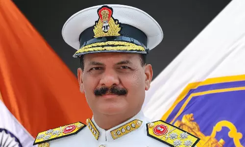 Navy Chief Orders Repair of Warship Navy Chief Orders Repair of Warship