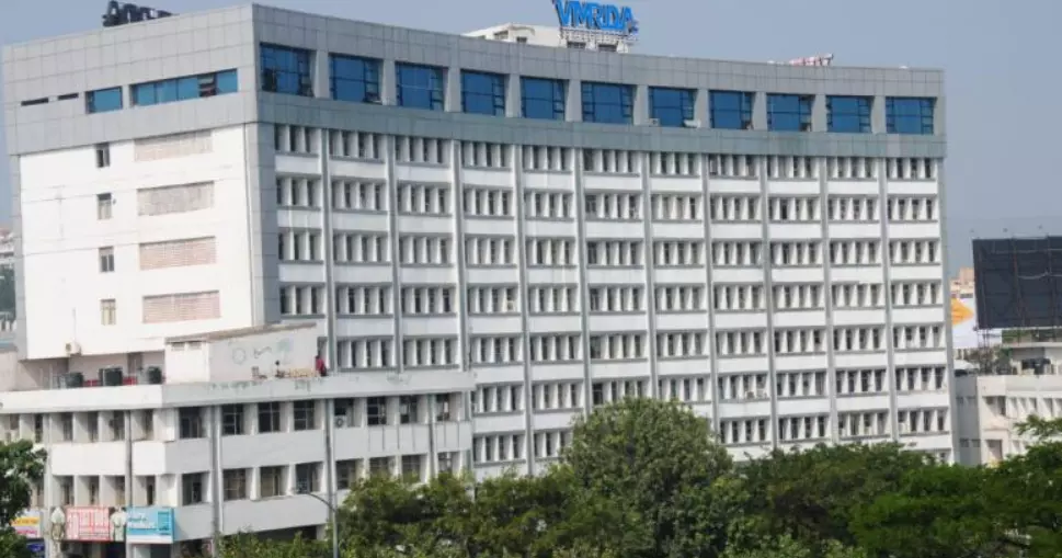 Andhra Pradesh: VMRDA halts illegal plot sales in Vissannapeta village Andhra Pradesh: VMRDA halts illegal plot sales in Vissannapeta village